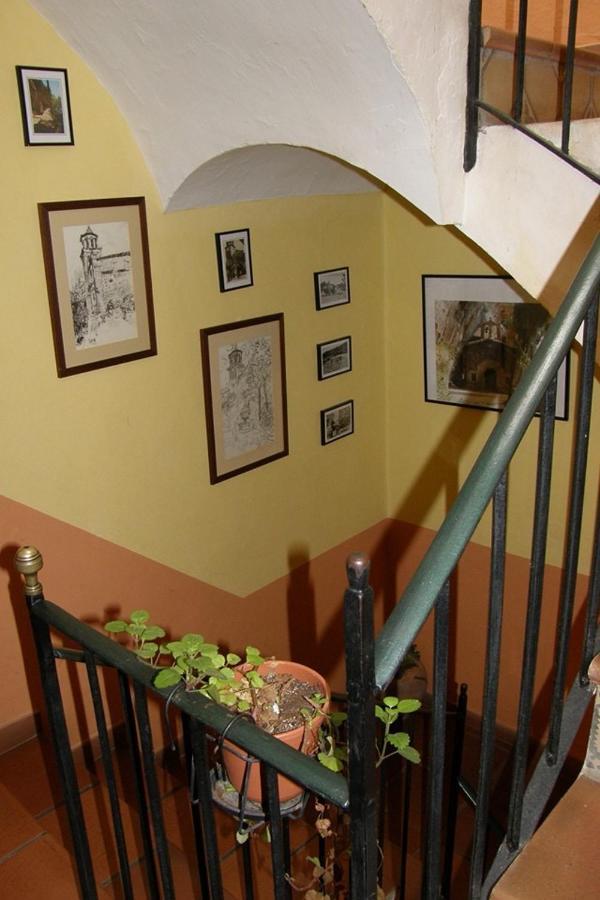 Cal Pons Bed & Breakfast Prades Bagian luar foto