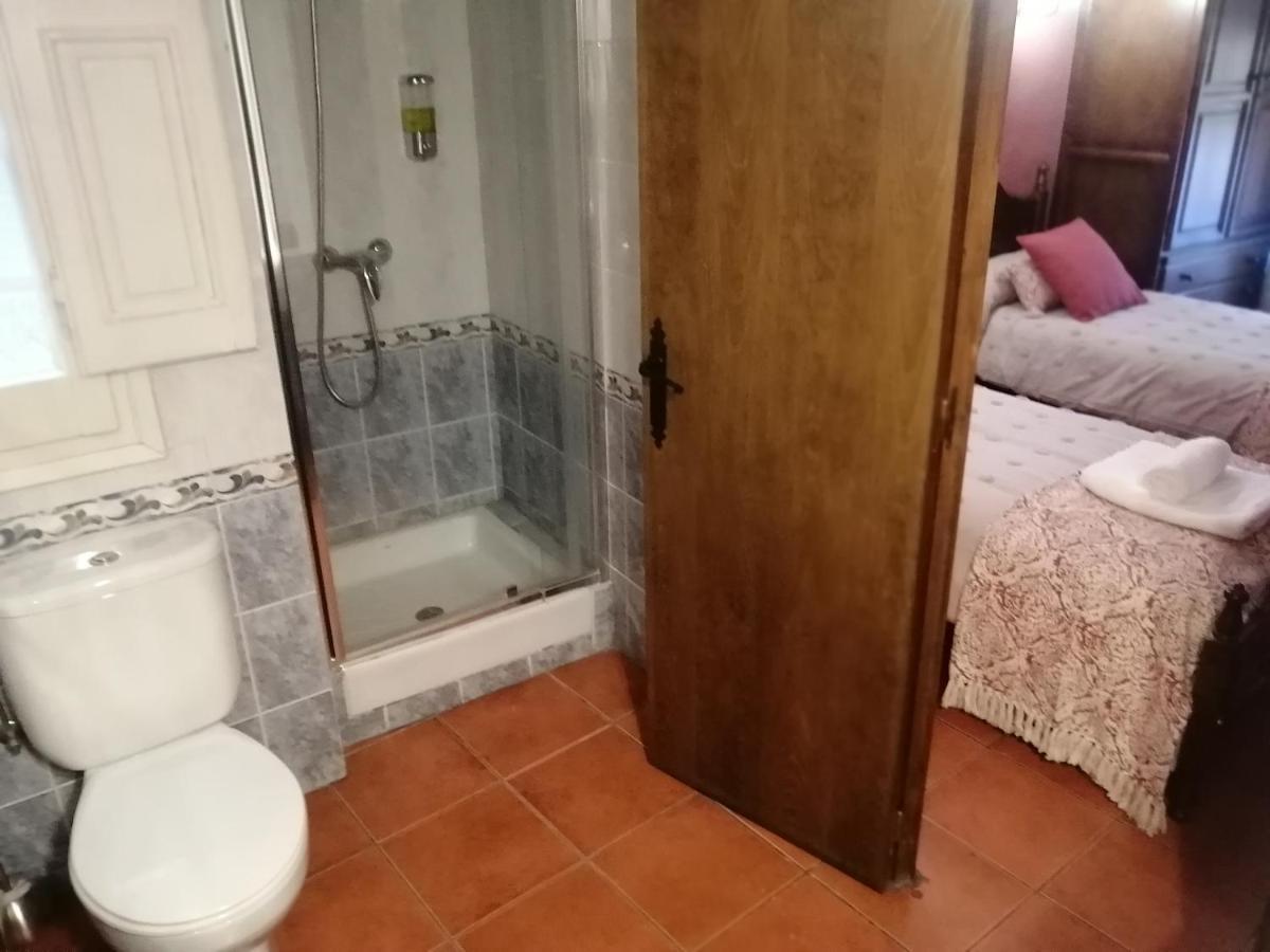 Cal Pons Bed & Breakfast Prades Bagian luar foto