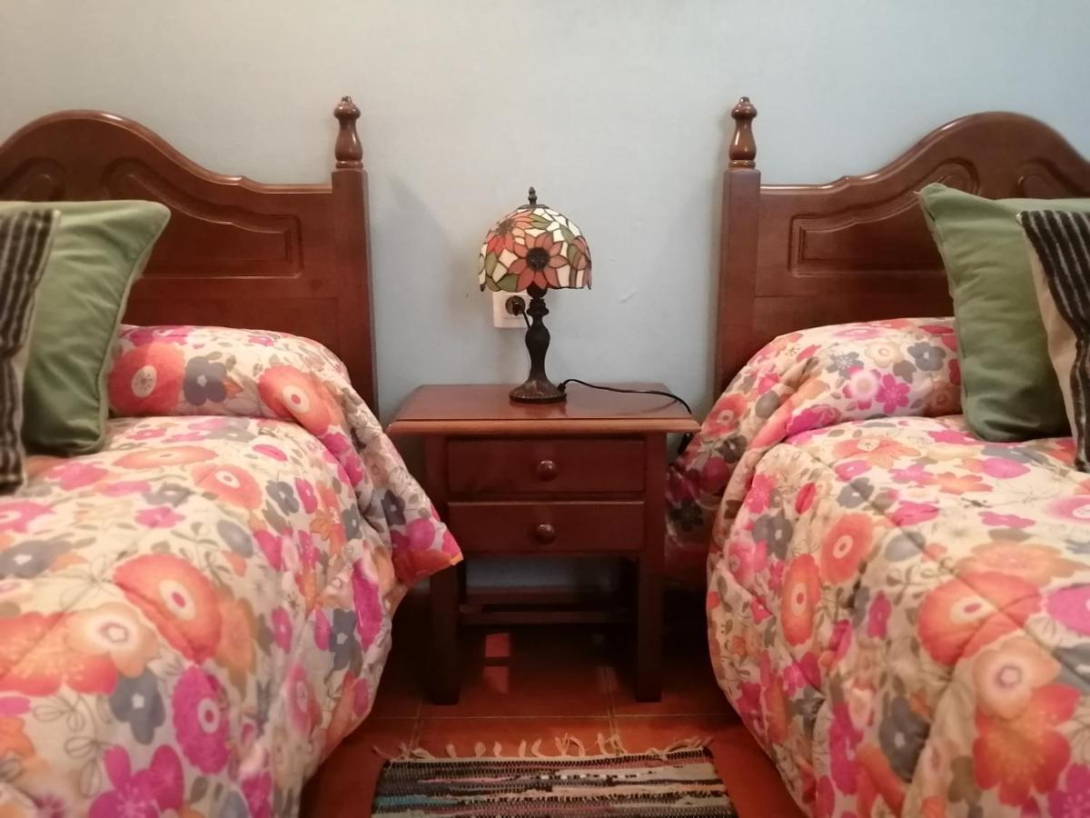 Cal Pons Bed & Breakfast Prades Bagian luar foto